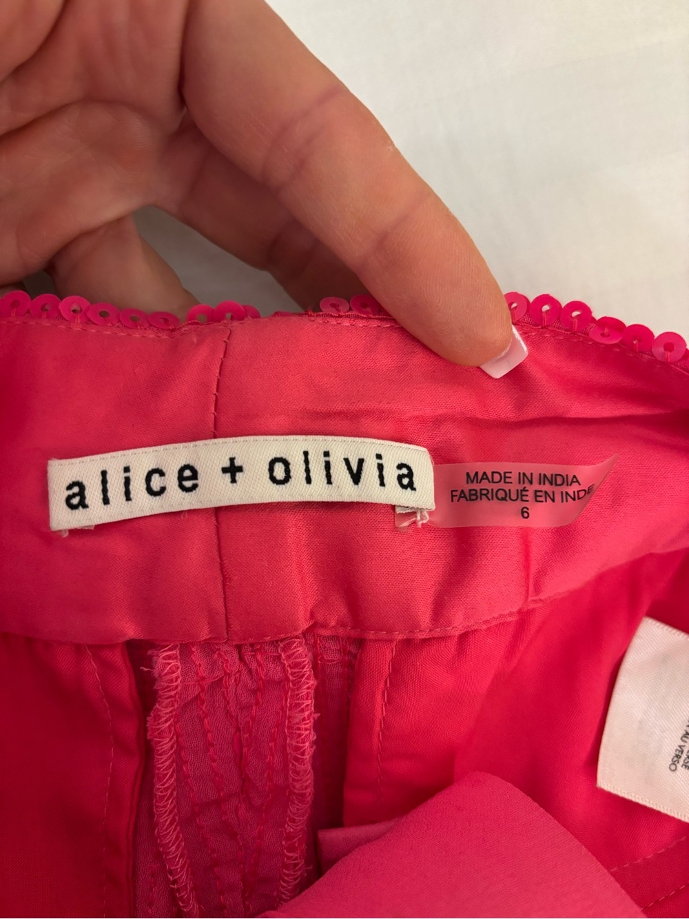 ✨ Alice + Olivia Dylan Sequin Pant & Delaina Sequin Top Set — Wild Pink ✨ - Picture 8 of 11